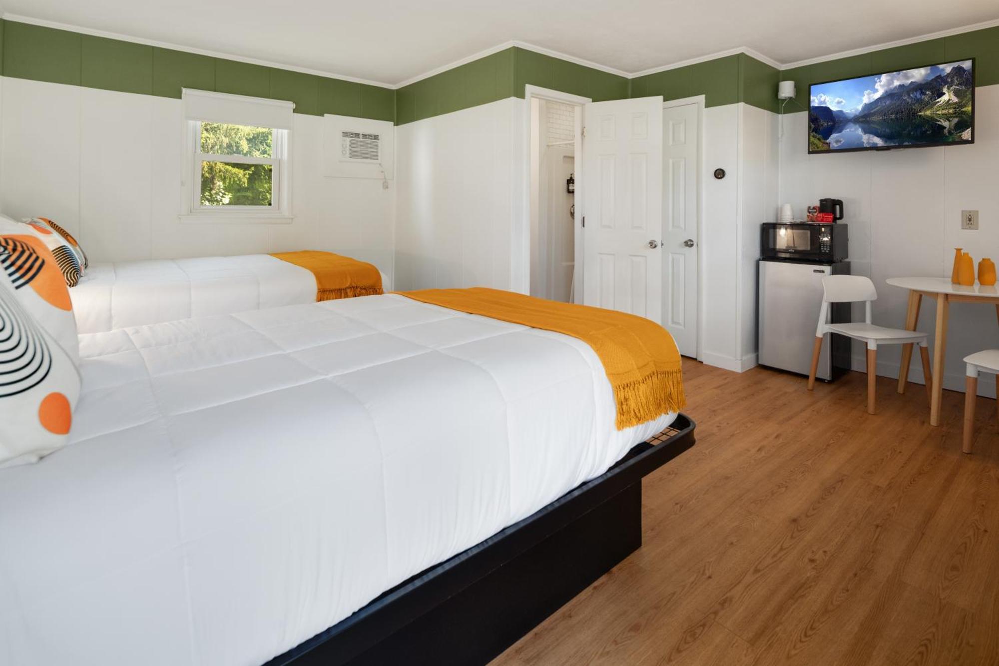 Birches Motel Саратога Спрингс Екстериор снимка